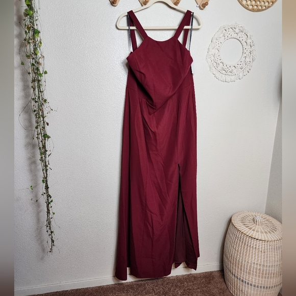 Dessy Collection High-Neck Backless Crepe Trumpet Gown In Burgundy Style… - Picture 2 of 9